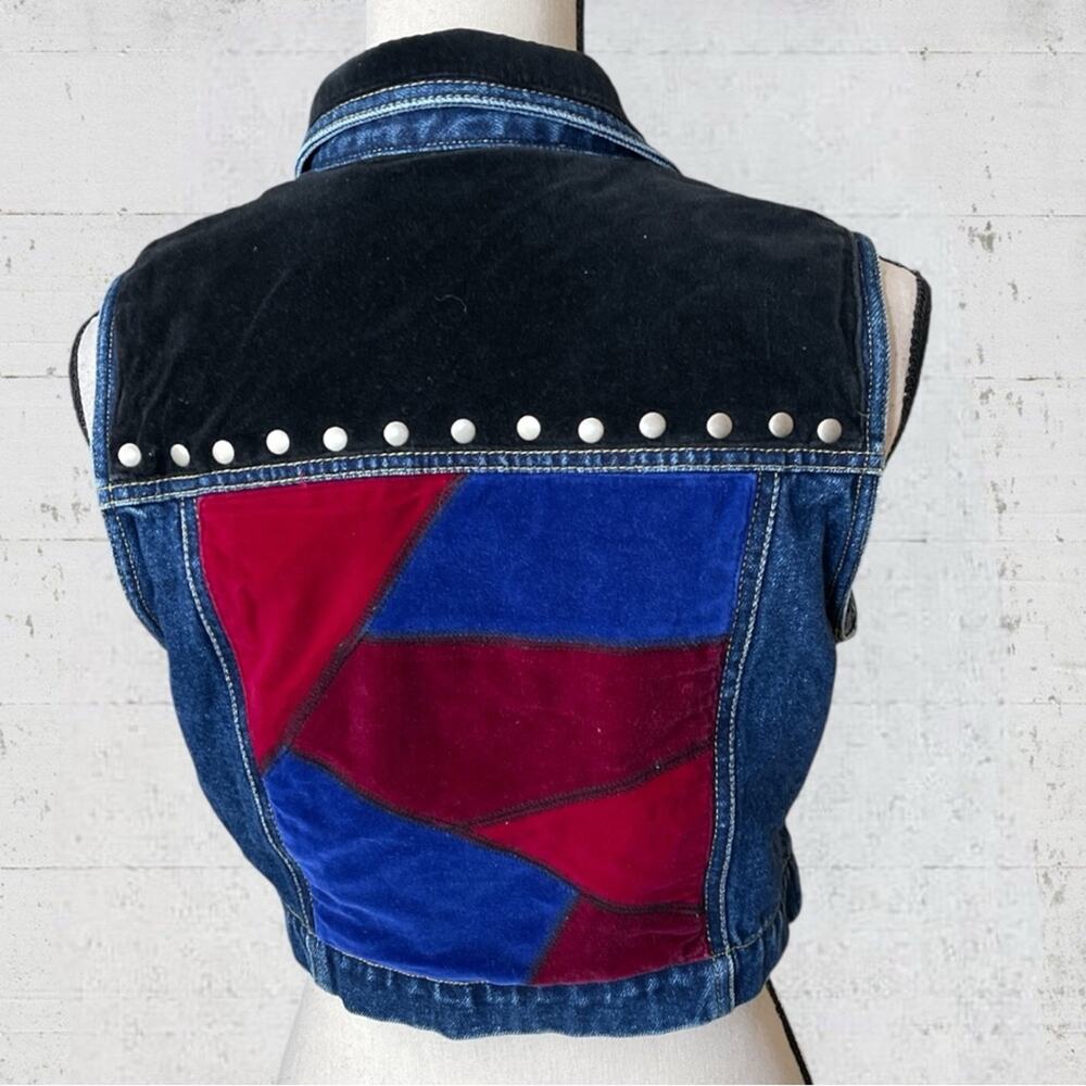 VTG Carole Little Sport Petite Denim Velvet Vest Embroidered Boho Patchwork 6P - Picture 4 of 7